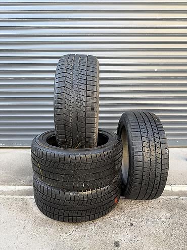 Шины 235 / 45 / R 18, Зима, Б/у, Комплект, Легковые, Германия, Dunlop