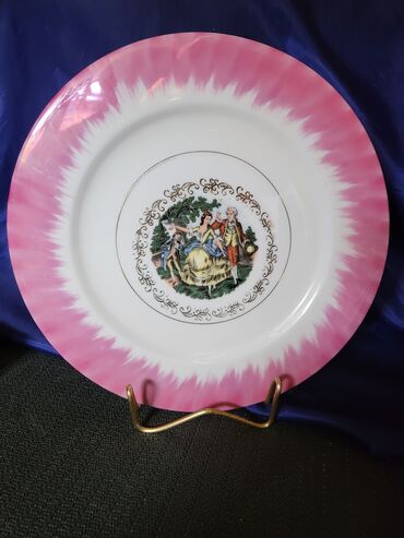 Kuhinjski setovi: Tanjir madonna japanski porcelan 80te. Tanjir je bez ostecenja sve — 2