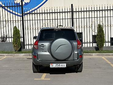 болта: Toyota RAV4: 2006 г., Автомат, Бензин, Кроссовер — 5