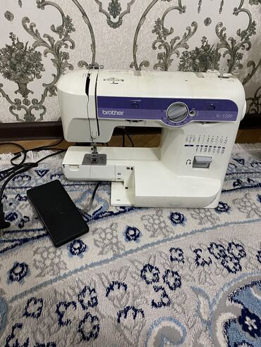 прямострочка швейная машинка: Тигүүчү машина Brother