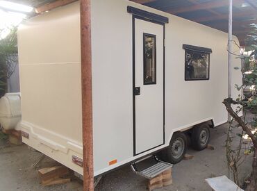 Qoşqular: KARAVAN sifarişlə. Istirahətiniz üçün tam şərait var . 12 volt — 17