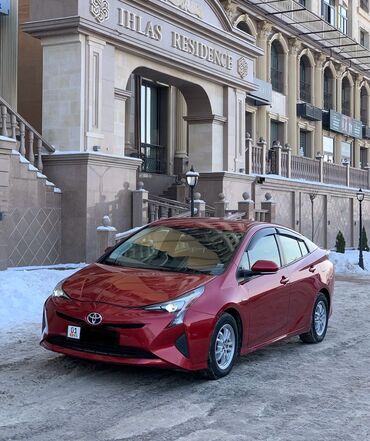 Toyota: Toyota Prius: 2016 г., 1.8 л, Вариатор, Гибрид, Хэтчбэк