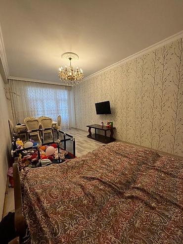 yasil ada nabran: Yeni Yasamal, 3 otaqlı, Yeni tikili, m. İnşaatçılar, 104 kv. m — 5