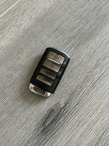 Продаю смарт -ключ (чип ключ -брелок) для автомобиля KIA K5 и KIA K7 с