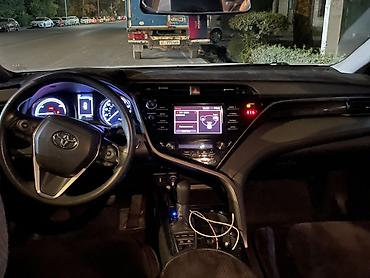ender s: Toyota Camry: 2019 г., Автомат, Гибрид, Седан — 8