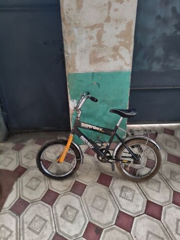 детские плавки для бассейна: İşlənmiş İki təkərli Uşaq velosipedi Trek, 20", sürətlərin sayı: 1, Ünvandan götürmə