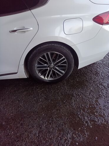ось на прицеп: Дөңгөлөктөр монтажда 205 / 55 / R 16, Жай, Жуп, Жеңил унаалар, Куйма, тешиктери - 5