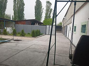 Продажа коттеджей и домов: Продается частный дом с большим благоустроенным двором времянка тапчан — 4