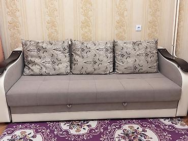 bed sheets: Б/У диван в хорошем состоянии, крепкий и удобный. Деревянные ручки, в — 1