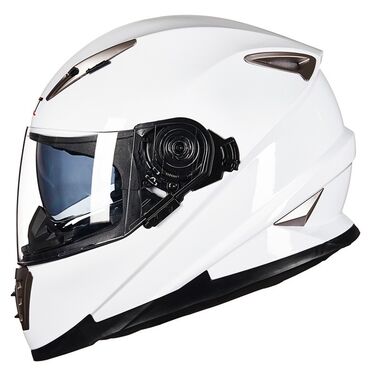 Шлемы: Продаю Белый Шлем для мотоцикла!! Спортивный Шлем с прозрачным