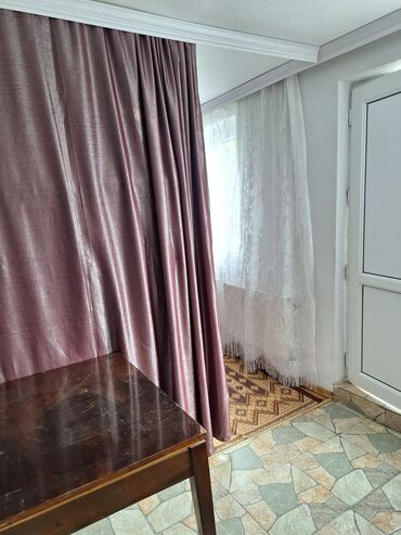 Uzunmüddətli kirayə evlər: 30 kv. m, 1 otaqlı -da lalafo.az — 10 Uzunmüddətli kirayə evlər: 30 kv. m, 1 otaqlı — 10