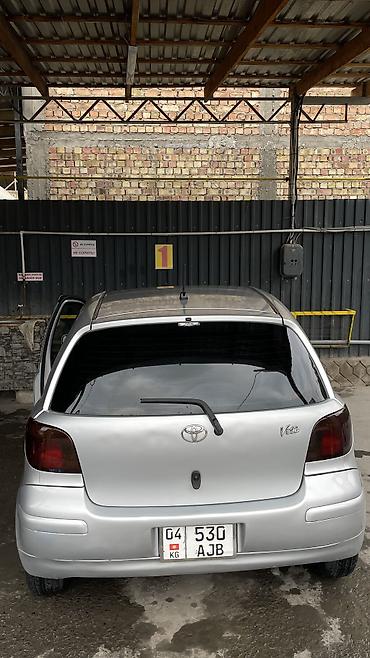 Toyota: Toyota Vitz: 2003 г., 1.3 л, Автомат, Бензин, Седан — 10