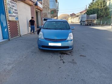 фольксваген поло 1: Toyota Prius: 1.5 л | 2007 г. Хэтчбэк