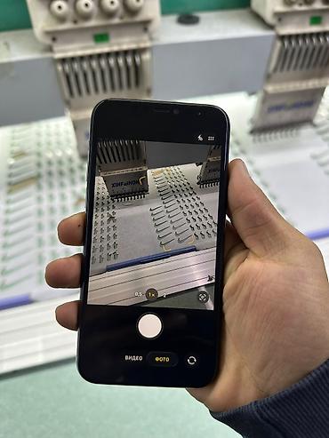 Apple iPhone: IPhone 11 Pro, Б/у, 256 ГБ, Desert Titanium, Защитное стекло, Чехол, 86 % — 2