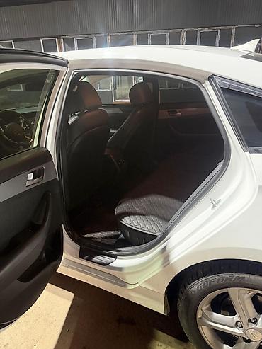 Hyundai: Hyundai Sonata: 2022 г., 2 л, Автомат, Седан — 10