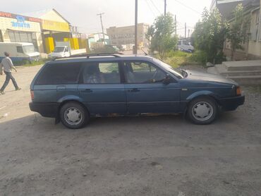 обмен авто ключ на ключ: Volkswagen Passat: 1989 г., 1.8 л, Механика, Бензин, Универсал