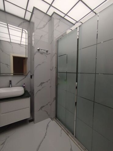 Duş kabinaları, arakəsmələr: Yeni Üstü açıq kabina, Pulsuz çatdırılma — 1