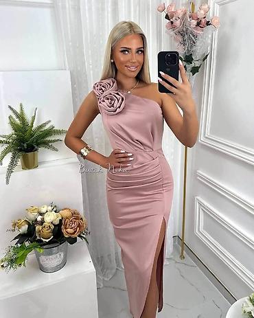 svecani nakit: Svečane i elegantne ženske haljine za posebne prilike. U ponudi su — 10