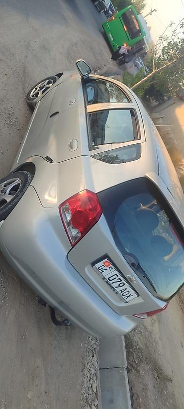 опел вектора б: Chevrolet Aveo: 2005 г., Механика, Бензин, Хэтчбэк — 3