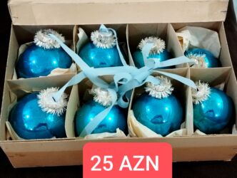 Digər işıqlandırma: CCCP dövrünə aid oyuncaqlar. 
Qiyməti üzərində yazılıb — 3