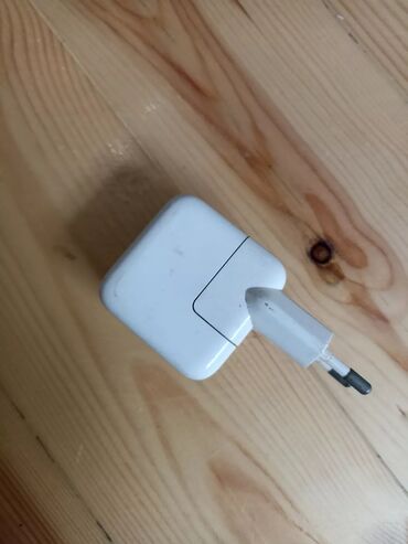 maqnitli adapter: Адаптер Apple, 20 Вт, Б/у