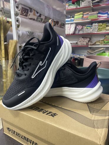 брендовые кроссовки из вьетнама: Кроссовка👟по выгодным цена оргинал от брендовый фирма “Erke” (доставка