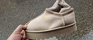 ugg cizme original: UGG ženske od 36 do 41 za samo 3200 din
pb — 6