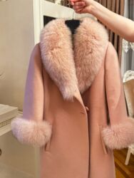 дождевик купить в баку: Yenidir. olcu uygun gelmediyine gore satilir. Garmoniya firmasidir