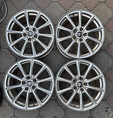 Литые Диски R 18 Toyota, Комплект, отверстий - 5, Б/у