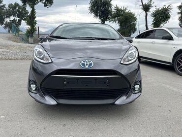 toyota prius: Toyota Prius: 2019 г., 1.5 л, Автомат, Электромобиль, Хетчбек