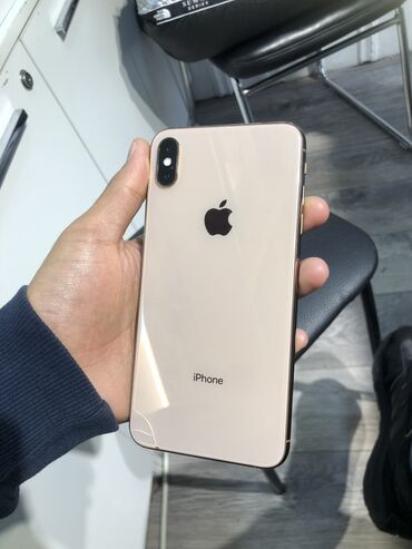 Apple iPhone: IPhone Xs Max, Б/у, 256 ГБ, Золотой, Зарядное устройство, Чехол, 70 %