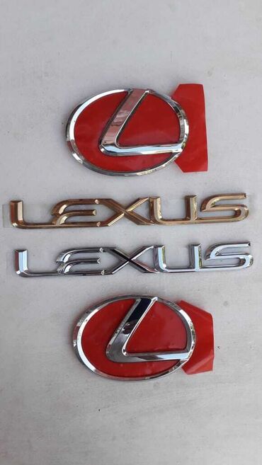 lexus rx 350: LEXUS avtomobilinin nişanları