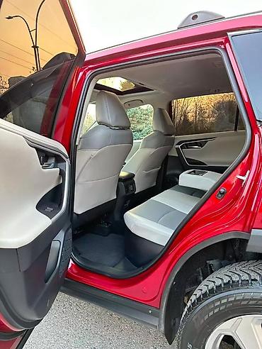limited: Toyota RAV4: 2019 г., 2.4 л, Автомат, Гибрид, Кроссовер — 5