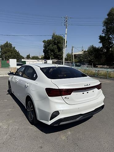 kia ev5: Kia Cerato: 2022 г., 1.6 л, Бензин, Седан — 5