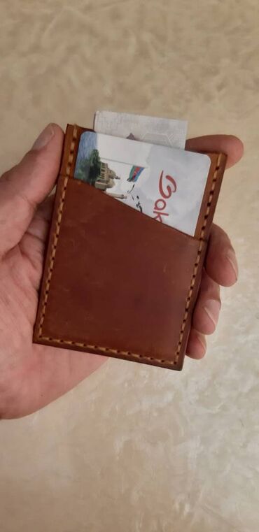 pul qabi kisi ucun: Cardholder. Mini cüzdan kimi də istifadə edə bilərsiniz. Əsasən yay