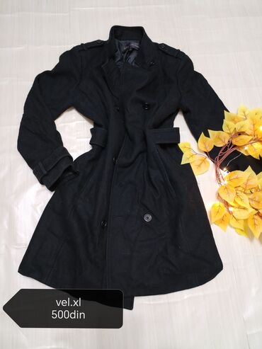 Sakoi: Zenska garderibe cene i velcine razne pise na fotogarfijama — 2