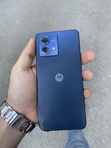 40 manata telefon: Motorola Moto G82, 256 GB, rəng - Göy, Qırıq, Barmaq izi, Face ID