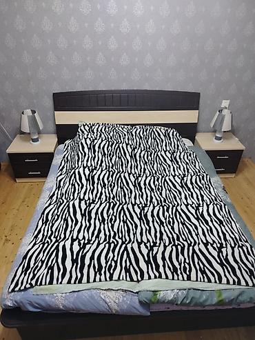 Taxt tumbalarla birge.qiymet 180 man.matras var.olcu 2.23/1.76.unvan
