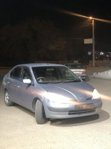 чехол на приус: Toyota Prius: 2000 г., 1.5 л, Вариатор, Гибрид, Седан