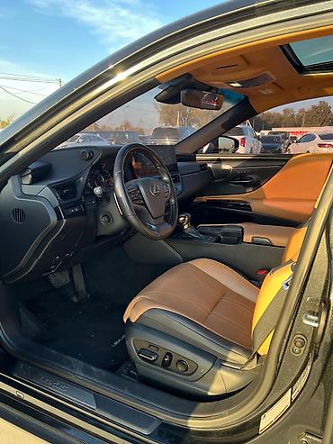 Lexus: Lexus ES: 2021 г., 2.5 л, Гибрид — 7