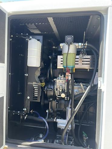 строительный фен цена: Дизельный генератор GF3-50 (GF3 50 kW) - Тип: дизельная — 3
