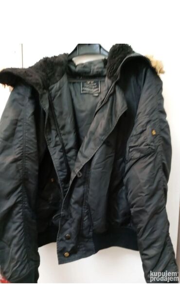 kozna jakna pull and bear: ALPHA jakna