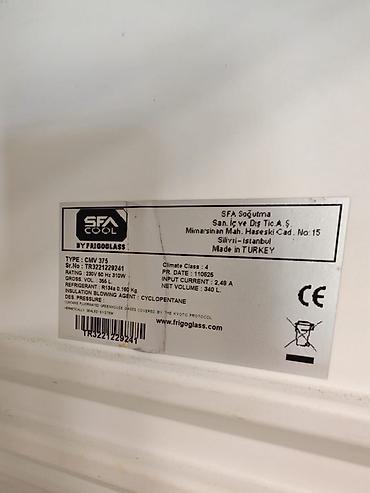vitrin soyuducular type 1: Frigoglass SFA CDV 375 modeli, ticarət məkanları üçün nəzərdə tutulmuş — 1