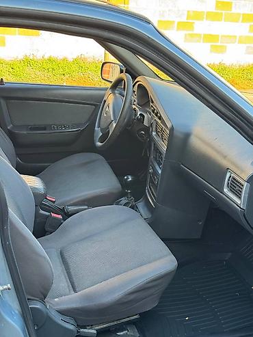 лабой: Daewoo Nexia: 2010 г., 1.5 л, Механика, Бензин, Седан — 8