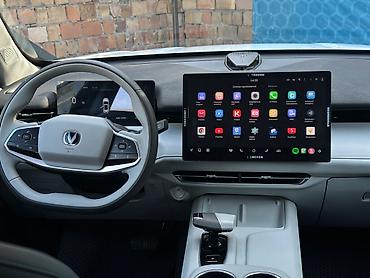 есть торг: Changan Uni-Z: 2025 г., 1.5 л, Бензин — 8