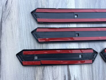 Пороги и комплектующие: Внутренние накладки порогов Toyota, 2020 г., Новый, Аналог — 9