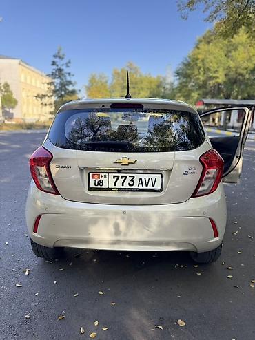 москвич автомобиль: Chevrolet Spark: 2017 г., 1 л, Автомат, Бензин, Хэтчбэк — 5