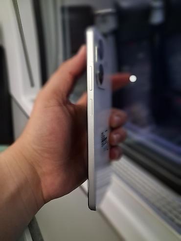 sierra blue: Oppo 256 GB, rəng - Ağ, Face ID — 2