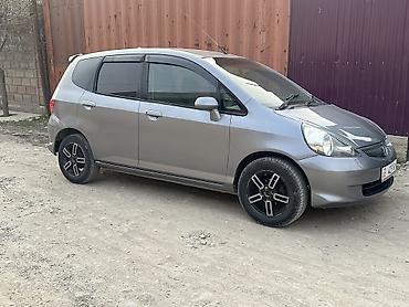 Honda: Honda Fit: 2004 г., Автомат, Хэтчбэк — 10