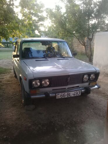 бампера гольф 2: Vaz 2106 avtomobili, dörd qapılı sedan modelidir. Ağ rəngdədir